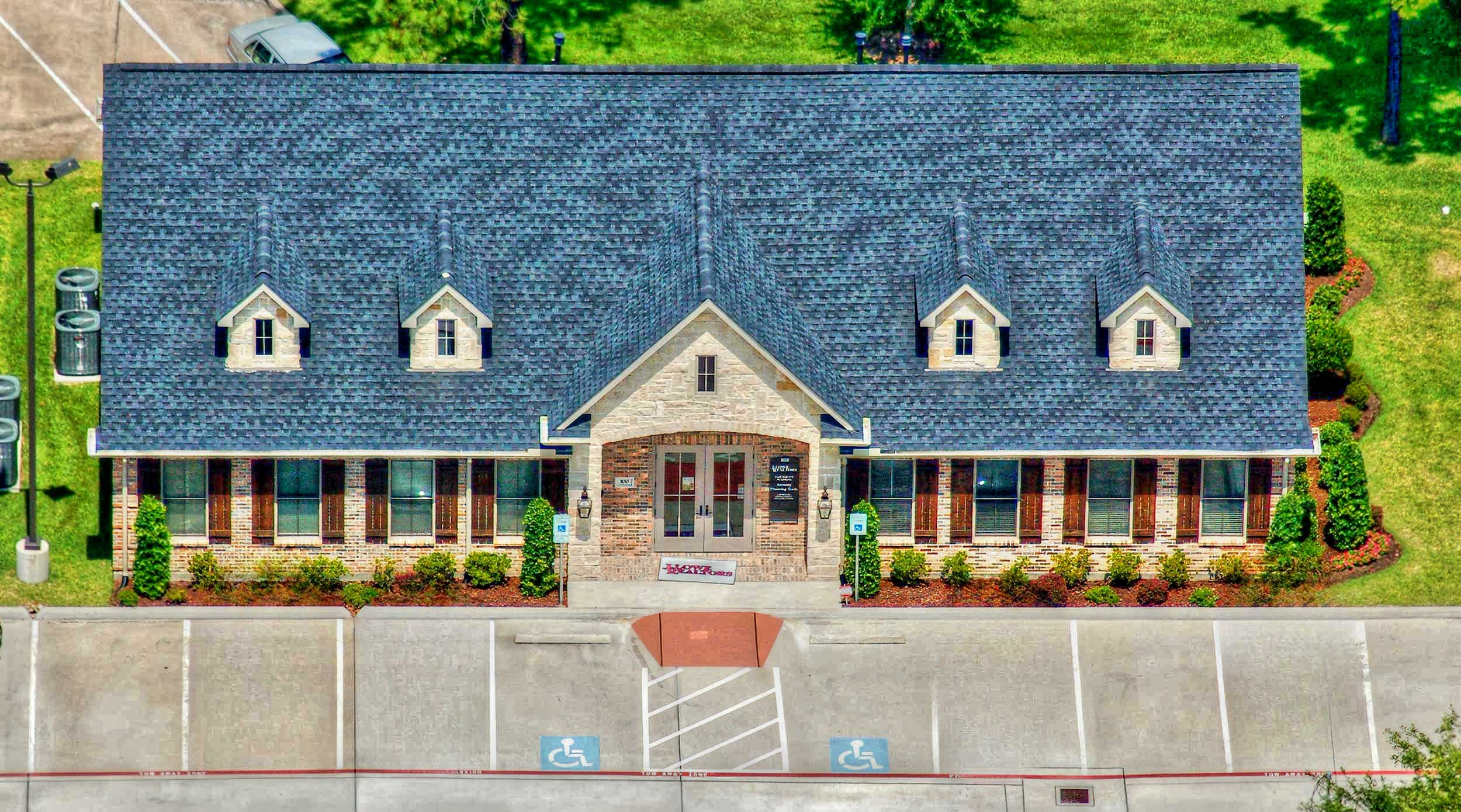 J Lowe Realtors